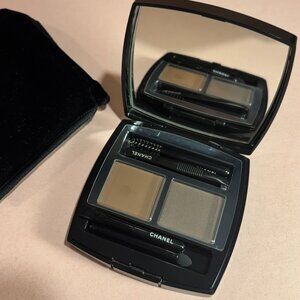 CHANEL LA PALETTE SOURCILS Brow Wax and Brow Powder Duo 02 Medium Brown